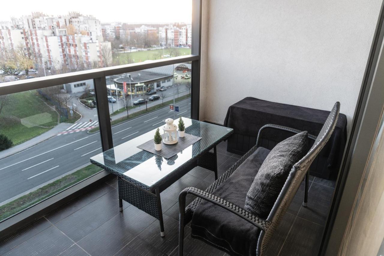 Alpha Apartment Zagreb Buitenkant foto